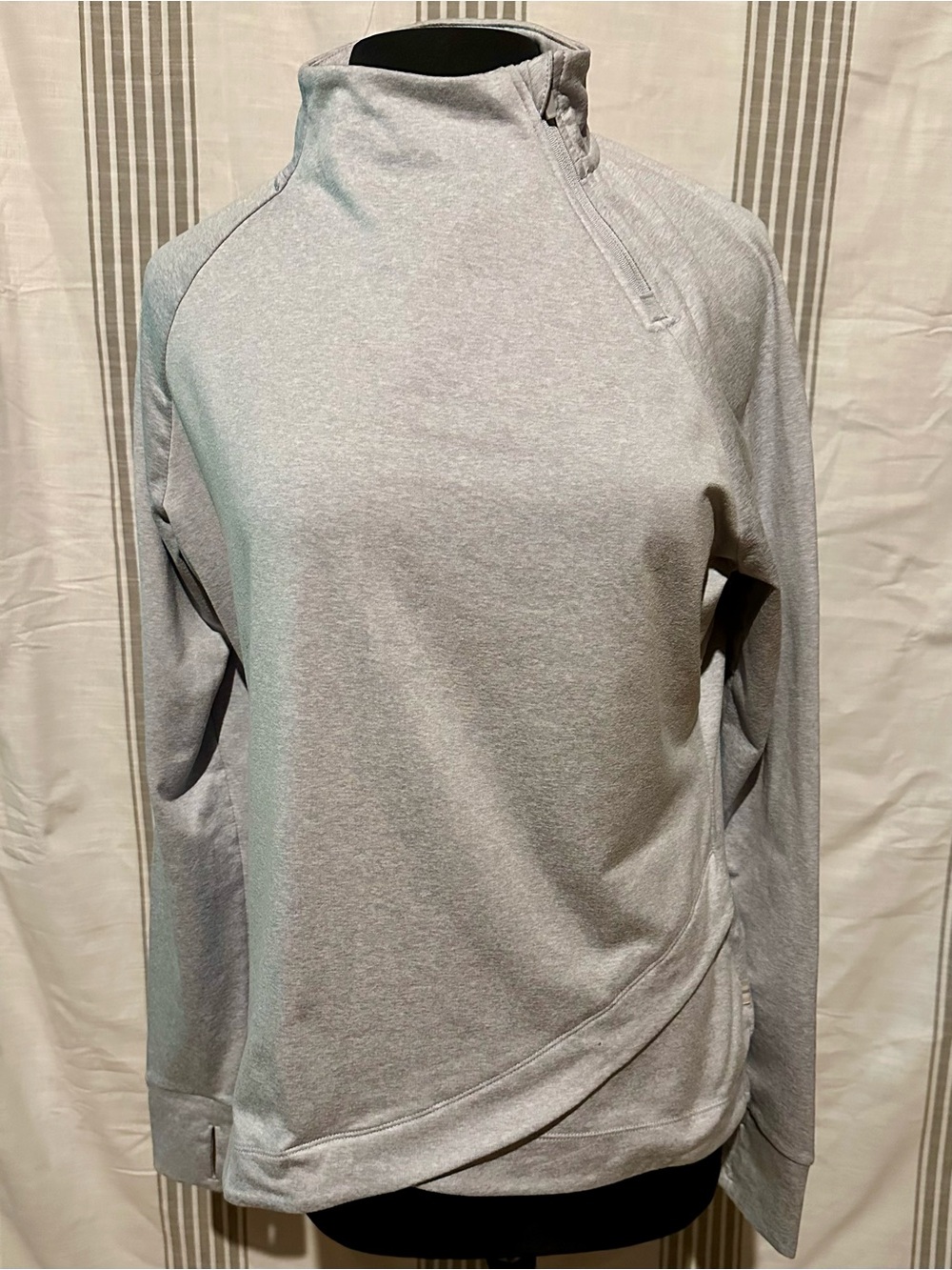 Mondetta Pullover Womens Large Gray Mock Neck Asymmetrical Stretch Sweatshirt